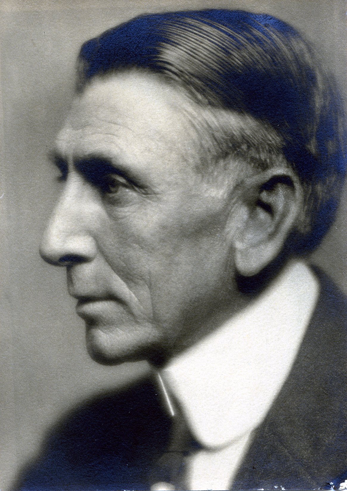 Member portrait of Walter Douglas